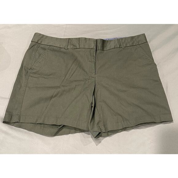 Land and Sea Gray women's shorts Size 16 - Picture 1 of 3